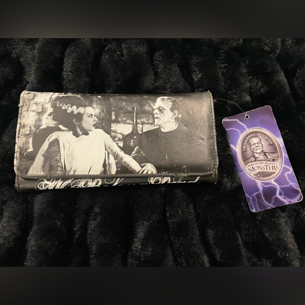 Rock Rebel Universal Monsters Bride of Frankenstein Wallet